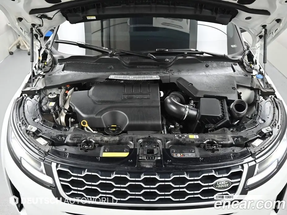 Land Rover Range Rover Evoque 2021 2.0 автомат (гидро), фото 6
