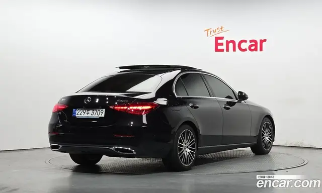 Mercedes-Benz C-Class 2024 2.0 автомат (гидро), миниатюра 2 Mercedes-Benz C-Class 2024 2.0 автомат (гидро), миниатюра 2