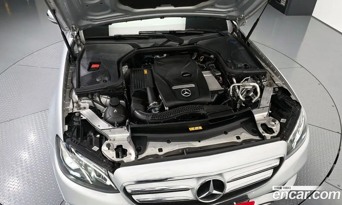 Mercedes-Benz E-Class 2019 2.0 автомат (гидро), фото 6