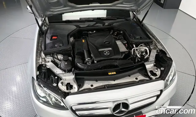 Mercedes-Benz E-Class 2019 2.0 автомат (гидро), миниатюра 6