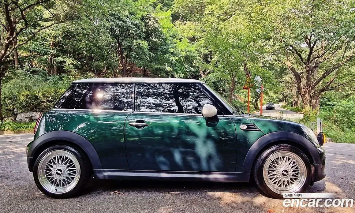 Mini Cooper 2013 2.0 автомат (гидро), фото 4 Mini Cooper 2013 2.0 автомат (гидро), фото 4