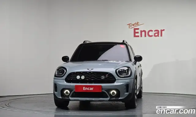 Mini Countryman 2023 2.0 автомат (гидро), миниатюра 3