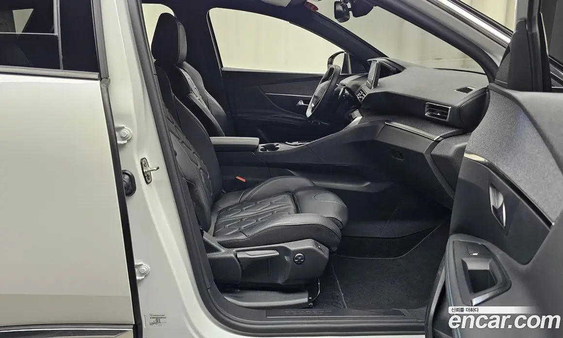 Peugeot 3008 2024 1.2 автомат (гидро), фото 11 Peugeot 3008 2024 1.2 автомат (гидро), фото 11