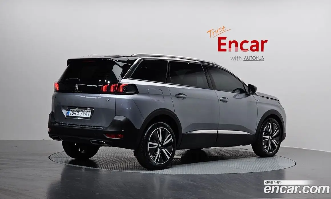 Peugeot 5008 2024 1.2 автомат (гидро), фото 2 Peugeot 5008 2024 1.2 автомат (гидро), фото 2
