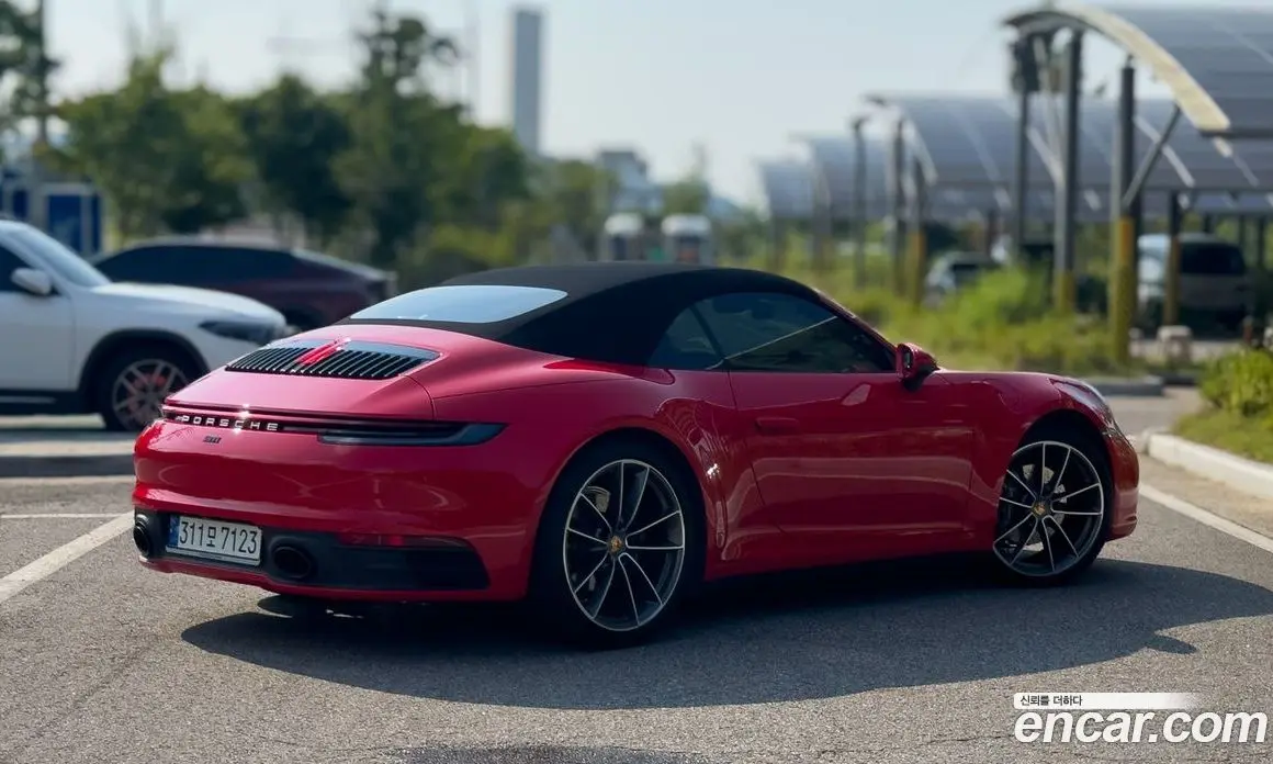 Porsche 911 2023 3.0 автомат (гидро), фото 4 Porsche 911 2023 3.0 автомат (гидро), фото 4
