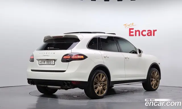 Porsche Cayenne 2013 4.8 автомат (гидро), миниатюра 2