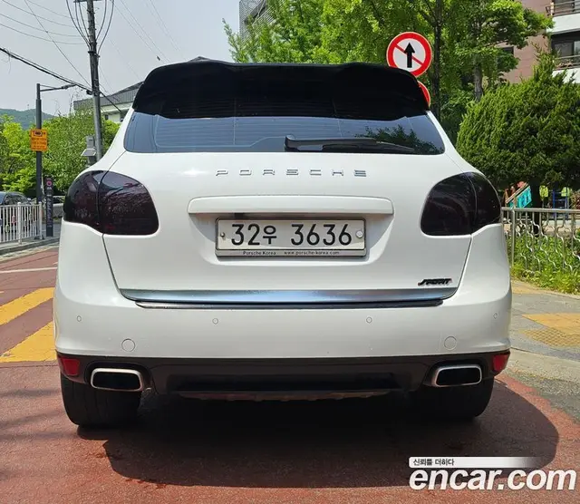 Porsche Cayenne 2013 3.0 автомат (гидро), миниатюра 2
