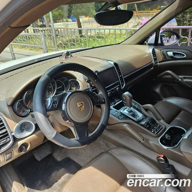 Porsche Cayenne 2013 3.0 автомат (гидро), миниатюра 5
