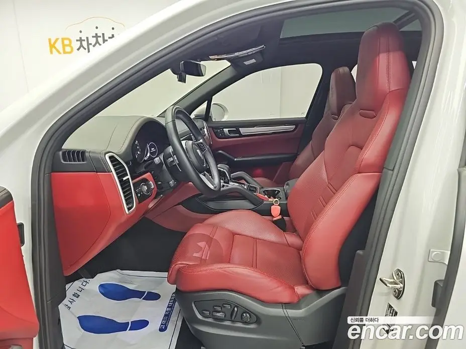 Porsche Cayenne 2023 3.0 автомат (гидро), фото 11