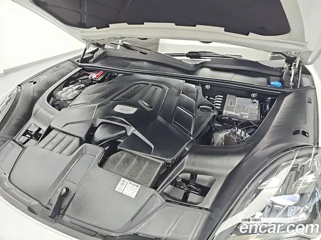 Porsche Cayenne 2023 3.0 автомат (гидро), миниатюра 5