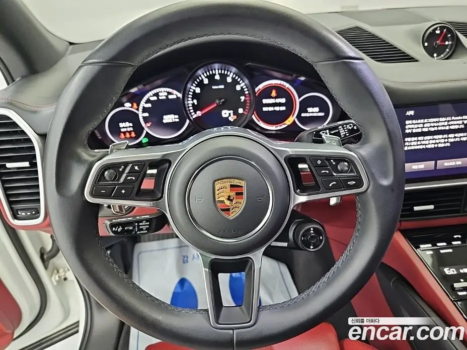 Porsche Cayenne 2023 3.0 автомат (гидро), фото 9