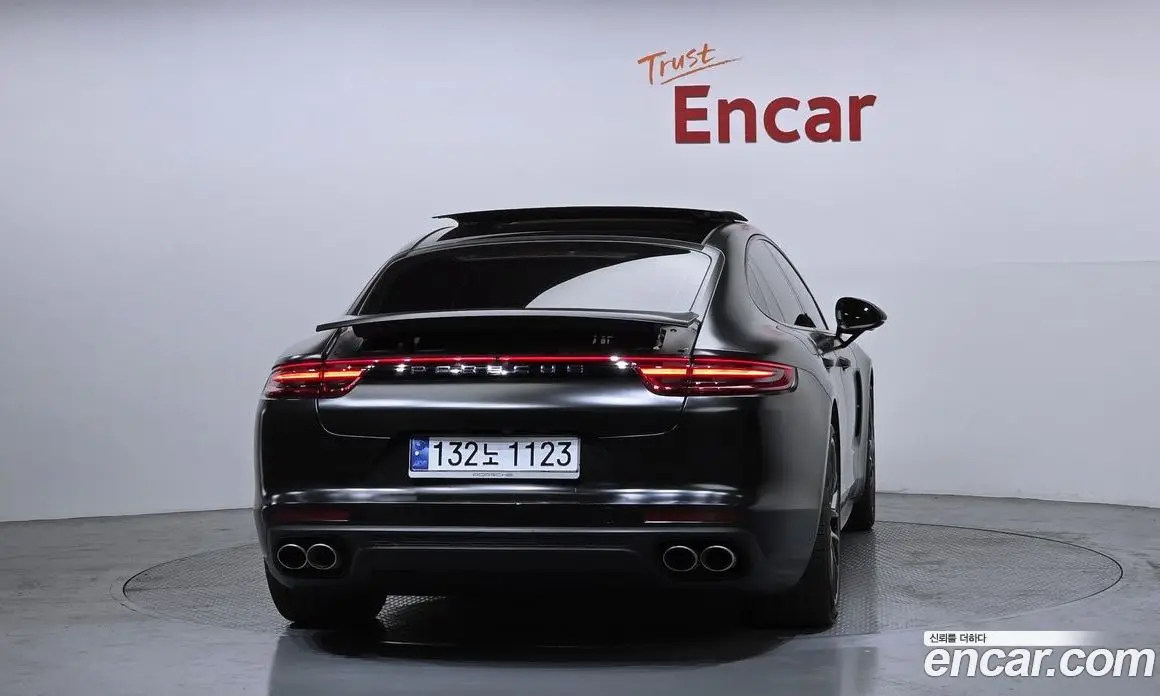 Porsche Panamera 2018 3.0 автомат (гидро), фото 4 Porsche Panamera 2018 3.0 автомат (гидро), фото 4