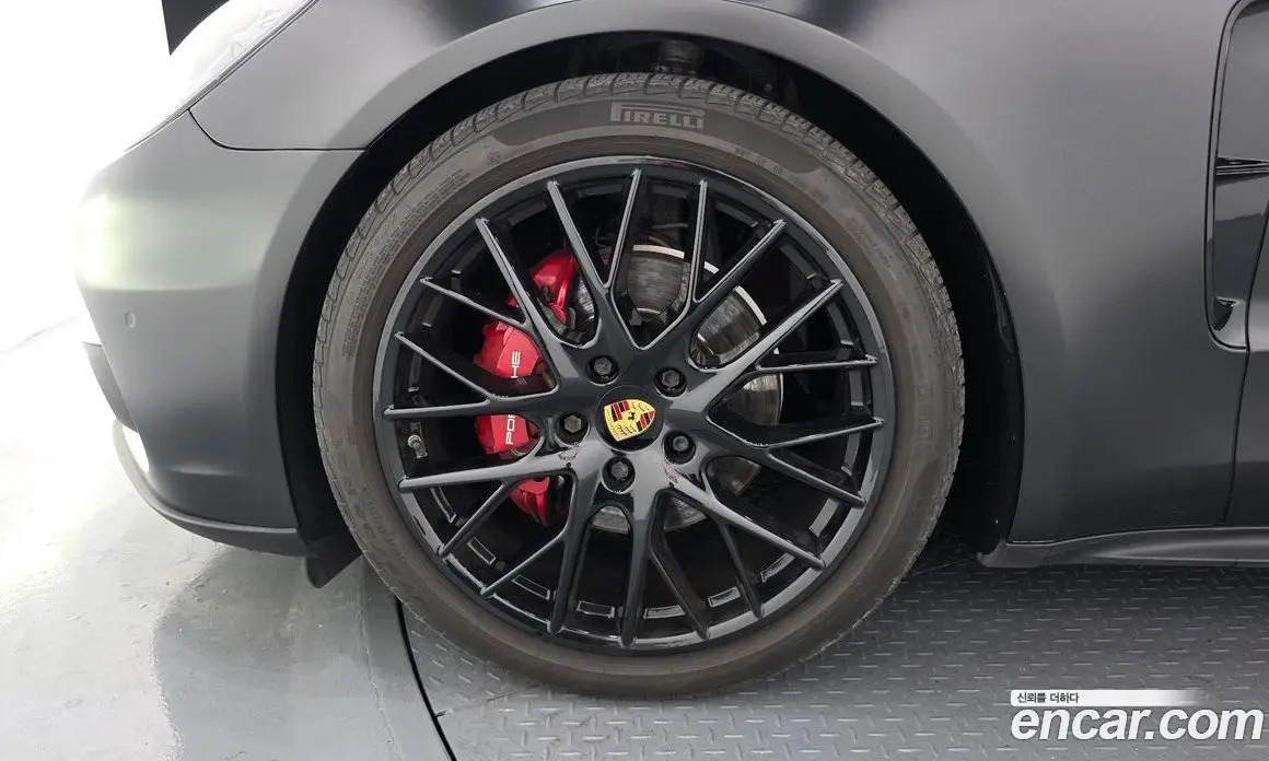 Porsche Panamera 2018 3.0 автомат (гидро), фото 5 Porsche Panamera 2018 3.0 автомат (гидро), фото 5