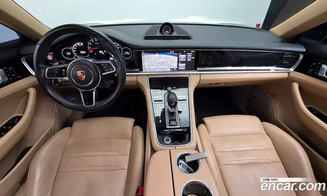 Porsche Panamera 2018 3.0 автомат (гидро), миниатюра 7 Porsche Panamera 2018 3.0 автомат (гидро), миниатюра 7