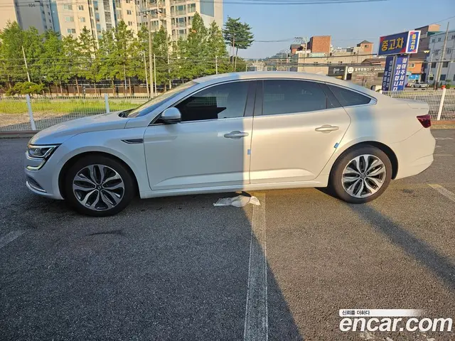 Renault (Samsung) SM6 2017 2.0 автомат (гидро), миниатюра 6 Renault (Samsung) SM6 2017 2.0 автомат (гидро), миниатюра 6