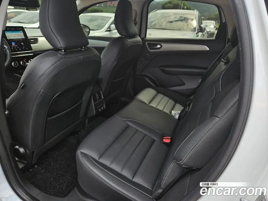 Renault (Samsung) XM3 2023 1.6 автомат (гидро), фото 15 Renault (Samsung) XM3 2023 1.6 автомат (гидро), фото 15