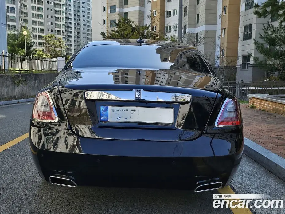 Rolls-Royce Ghost 2012 6.6 автомат (гидро), фото 4
