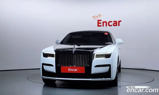 Rolls-Royce Ghost 2024 6.7 автомат (гидро), миниатюра 3