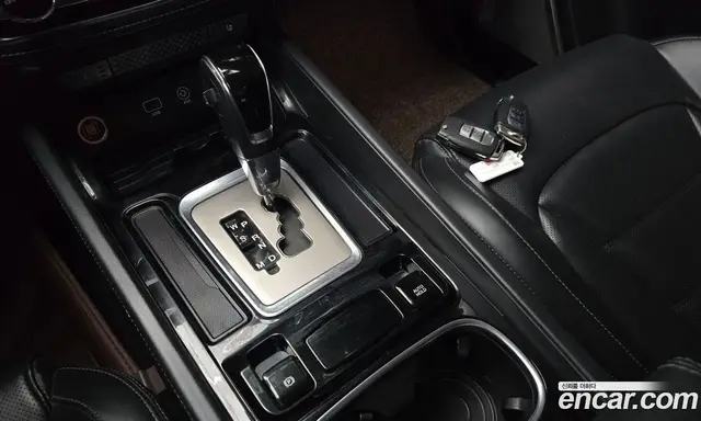 SsangYong Rexton 2017 2.2 автомат (гидро), миниатюра 9 SsangYong Rexton 2017 2.2 автомат (гидро), миниатюра 9