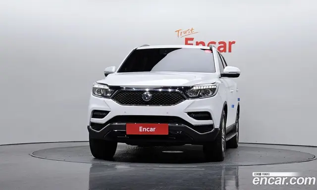 SsangYong Rexton 2018 2.2 автомат (гидро), миниатюра 3 SsangYong Rexton 2018 2.2 автомат (гидро), миниатюра 3