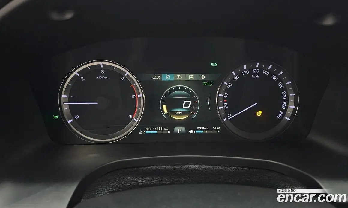SsangYong Rexton 2018 2.2 автомат (гидро), фото 8 SsangYong Rexton 2018 2.2 автомат (гидро), фото 8
