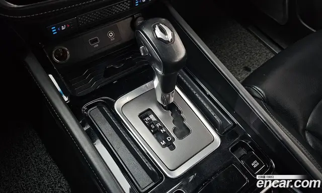 SsangYong Rexton 2018 2.2 автомат (гидро), миниатюра 9 SsangYong Rexton 2018 2.2 автомат (гидро), миниатюра 9