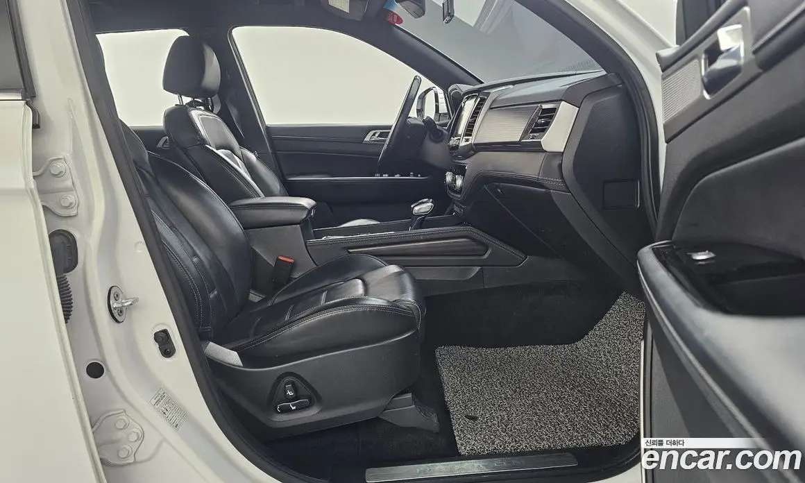 SsangYong Rexton 2018 2.2 автомат (гидро), фото 10 SsangYong Rexton 2018 2.2 автомат (гидро), фото 10