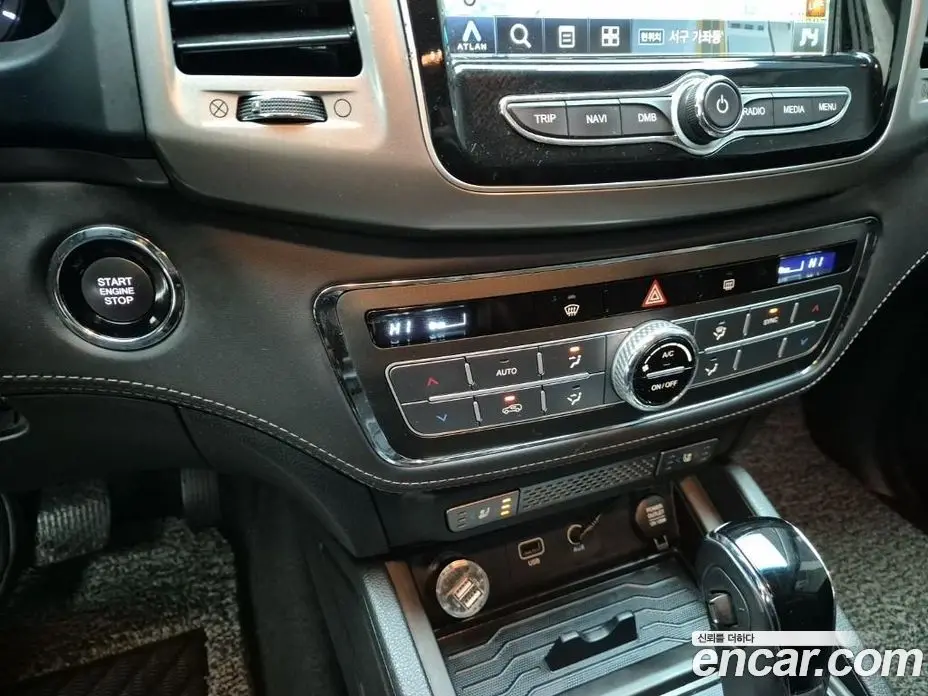 SsangYong Rexton 2018 2.2 автомат (гидро), фото 16