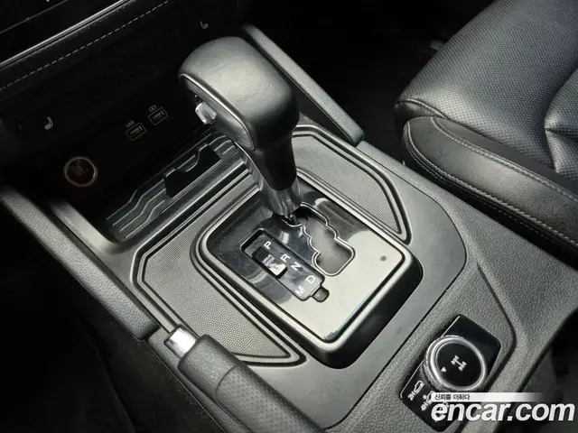 SsangYong Rexton 2022 2.2 автомат (гидро), миниатюра 8