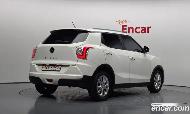 SsangYong TIBOLI 2019 1.6 автомат (гидро), миниатюра 2