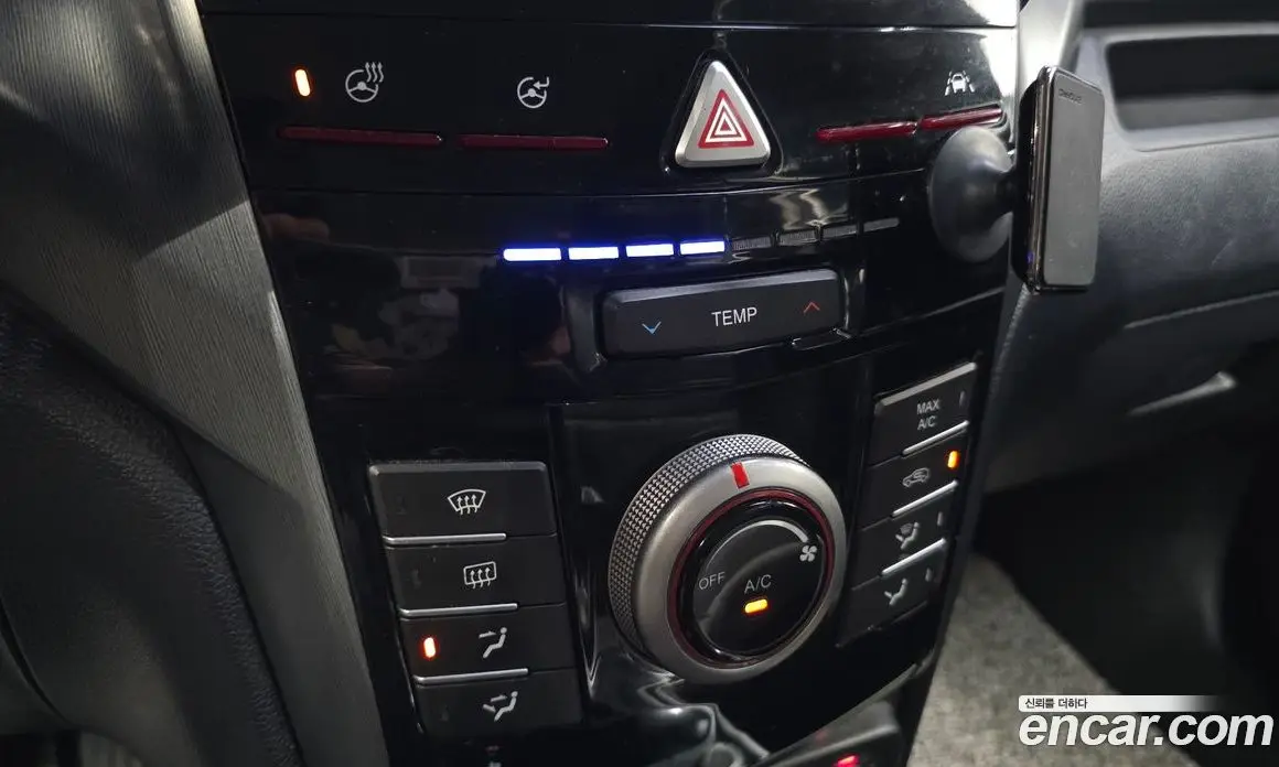 SsangYong TIBOLI 2019 1.6 автомат (гидро), фото 18