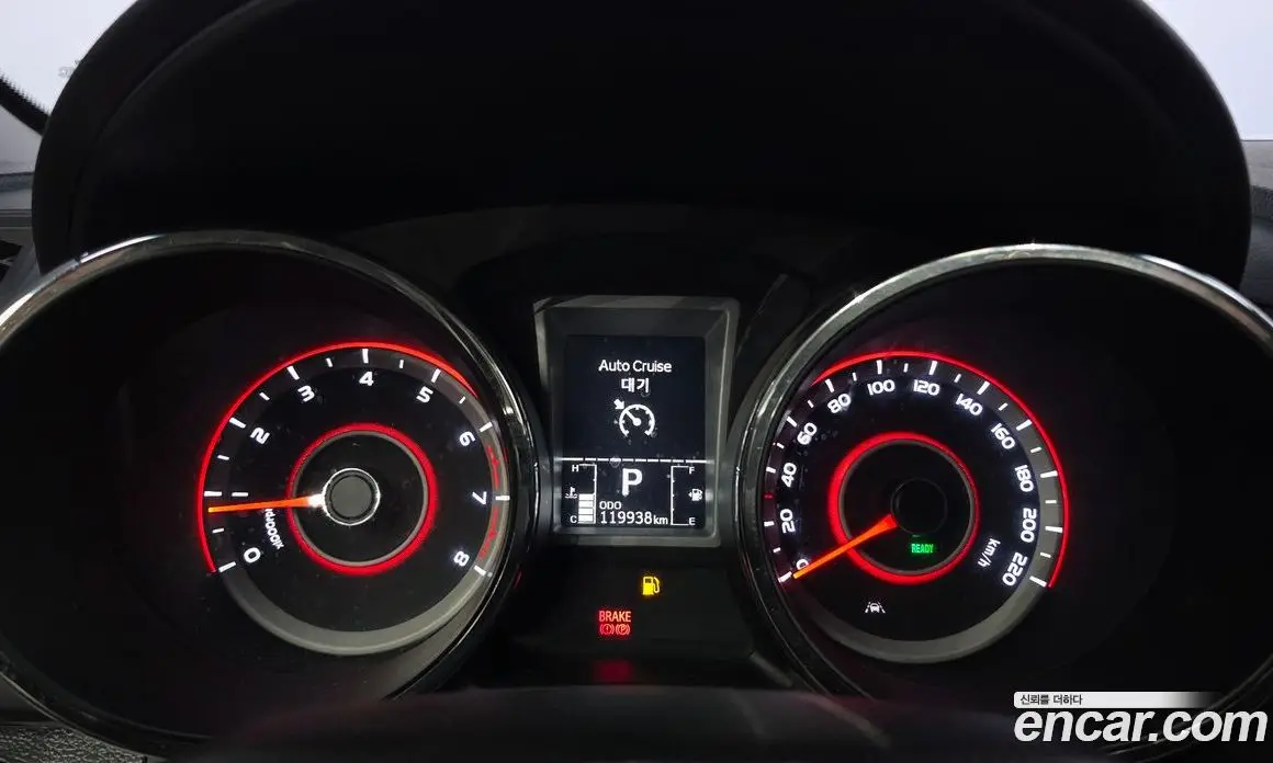 SsangYong TIBOLI 2019 1.6 автомат (гидро), фото 8