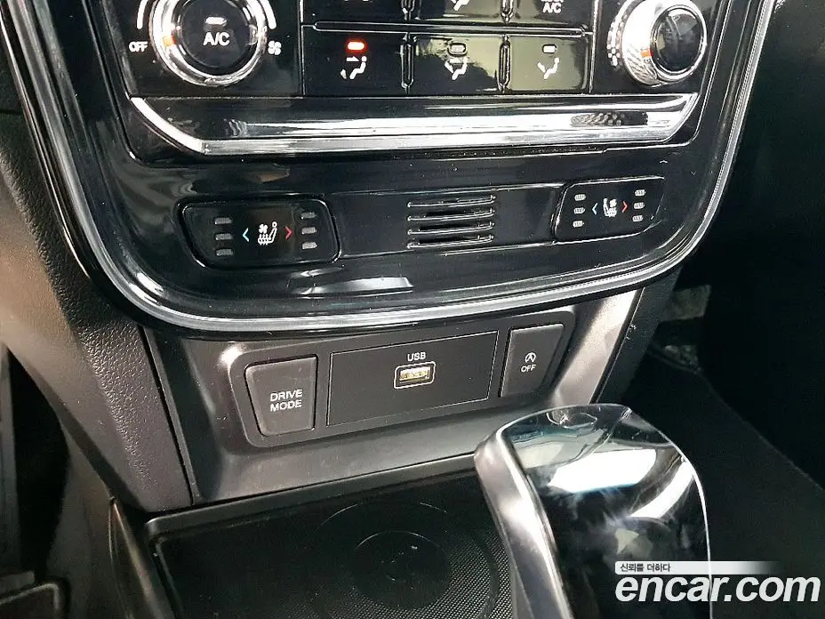 SsangYong TIBOLI 2021 1.5 автомат (гидро), фото 14