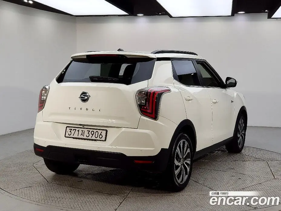 SsangYong TIBOLI 2021 1.5 автомат (гидро), фото 4