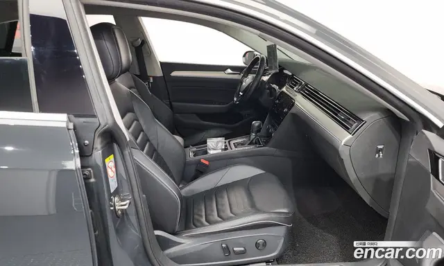 Volkswagen Arteon 2019 2.0 автомат (гидро), миниатюра 11 Volkswagen Arteon 2019 2.0 автомат (гидро), миниатюра 11