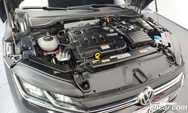 Volkswagen Arteon 2019 2.0 автомат (гидро), миниатюра 6 Volkswagen Arteon 2019 2.0 автомат (гидро), миниатюра 6