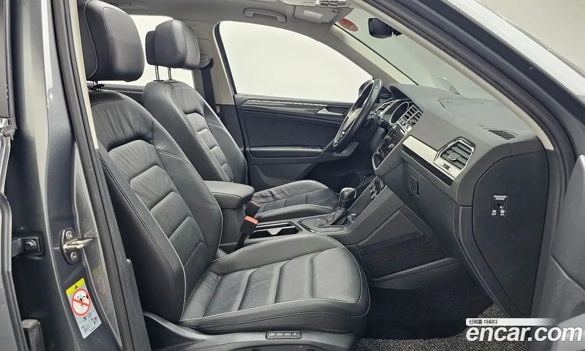 Volkswagen Tiguan 2020 2.0 автомат (гидро), фото 11