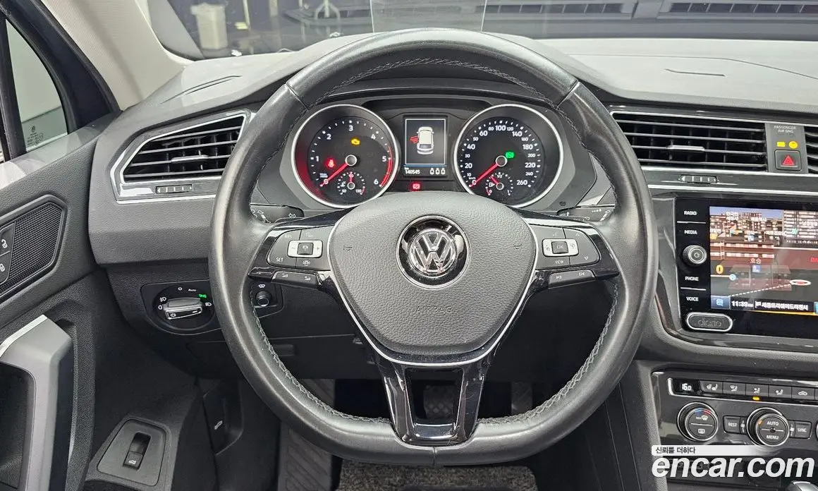 Volkswagen Tiguan 2020 2.0 автомат (гидро), фото 13
