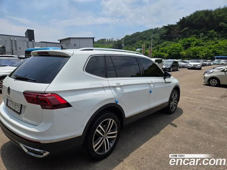 Volkswagen Tiguan 2023 2.0 автомат (гидро), фото 4