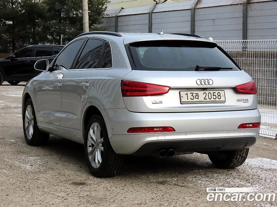 Audi Q3 2012 2.0 автомат (гидро), фото 3