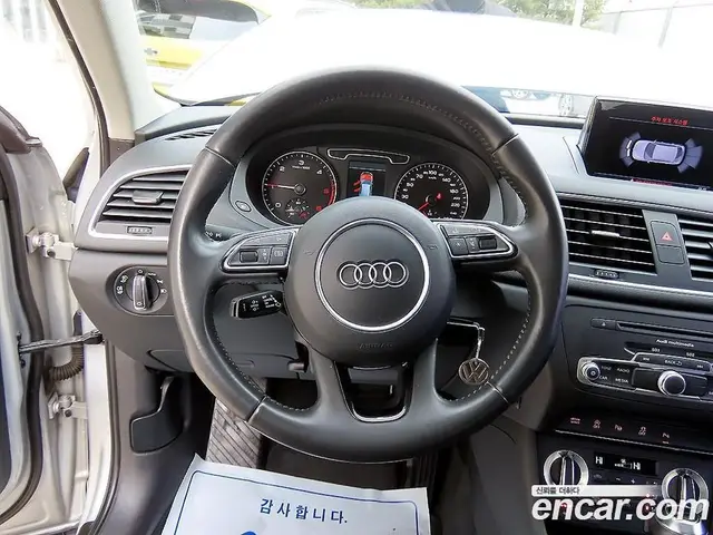 Audi Q3 2012 2.0 автомат (гидро), миниатюра 8
