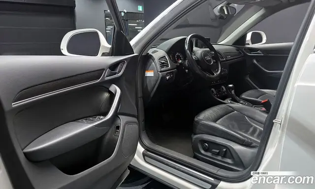 Audi Q3 2015 2.0 автомат (гидро), миниатюра 11 Audi Q3 2015 2.0 автомат (гидро), миниатюра 11