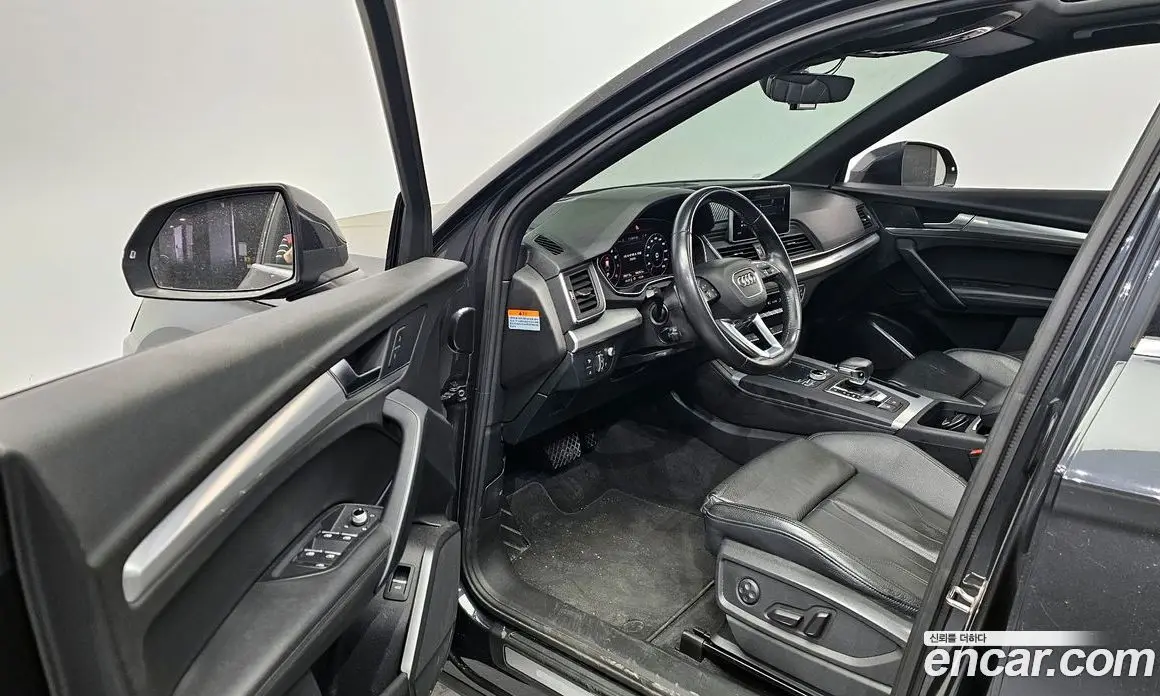 Audi Q5 2020 2.0 автомат (гидро), фото 11