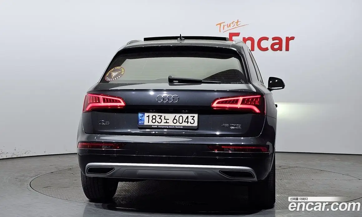 Audi Q5 2020 2.0 автомат (гидро), фото 4