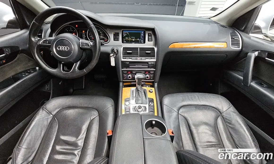 Audi Q7 2014 3.0 автомат (гидро), фото 7 Audi Q7 2014 3.0 автомат (гидро), фото 7
