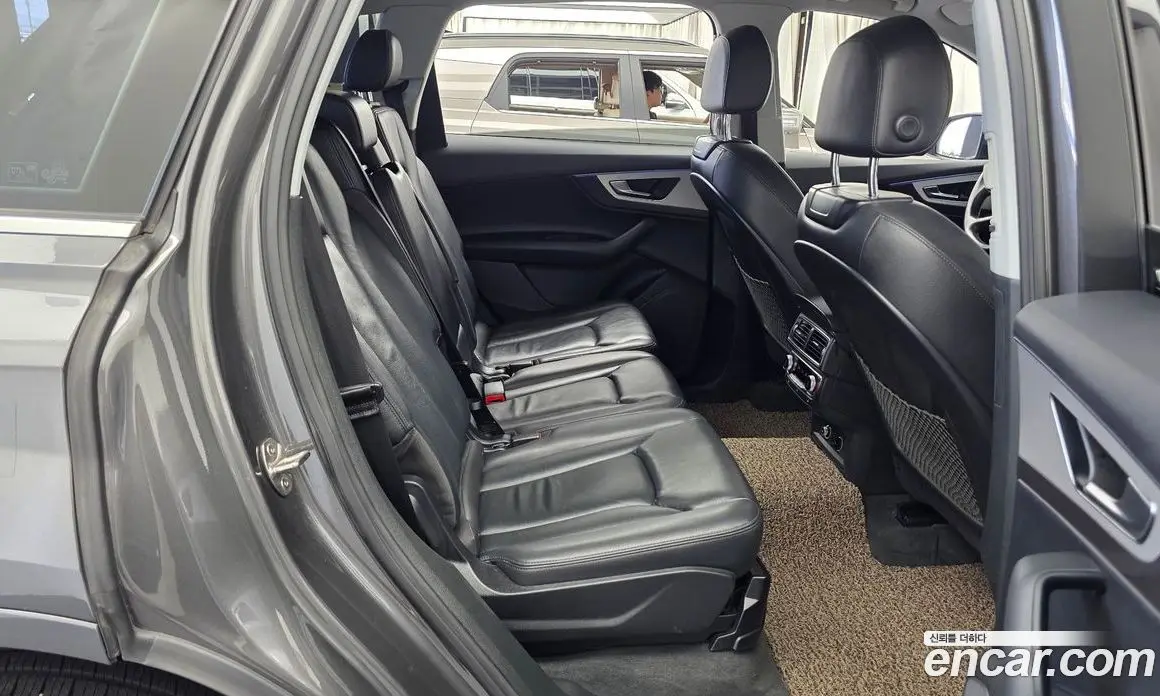 Audi Q7 2019 2.0 автомат (гидро), фото 12 Audi Q7 2019 2.0 автомат (гидро), фото 12