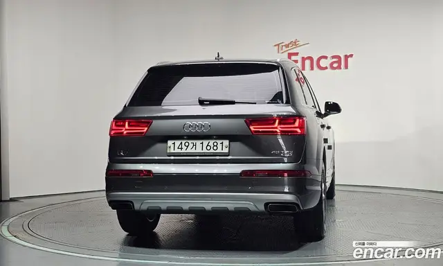 Audi Q7 2019 2.0 автомат (гидро), миниатюра 4 Audi Q7 2019 2.0 автомат (гидро), миниатюра 4