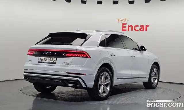 Audi Q8 2020 3.0 автомат (гидро), миниатюра 2
