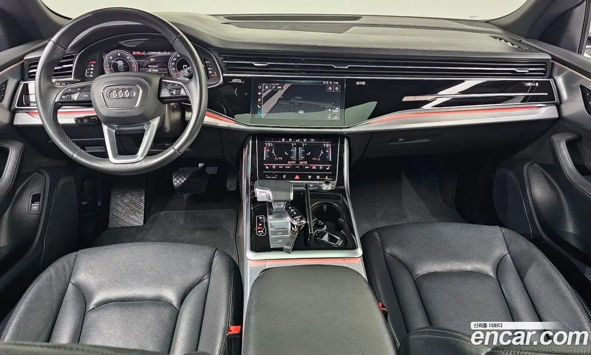 Audi Q8 2020 3.0 автомат (гидро), фото 7