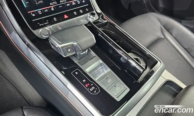 Audi Q8 2020 3.0 автомат (гидро), миниатюра 9